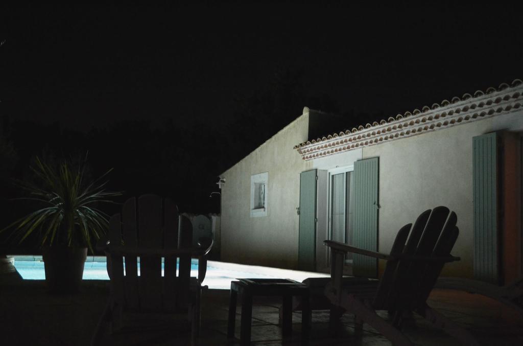 Le Clos Olives Comps  Room photo